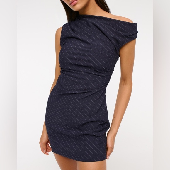 Abercrombie and Fitch Navy Blue Striped Dress - Picture 2 of 2